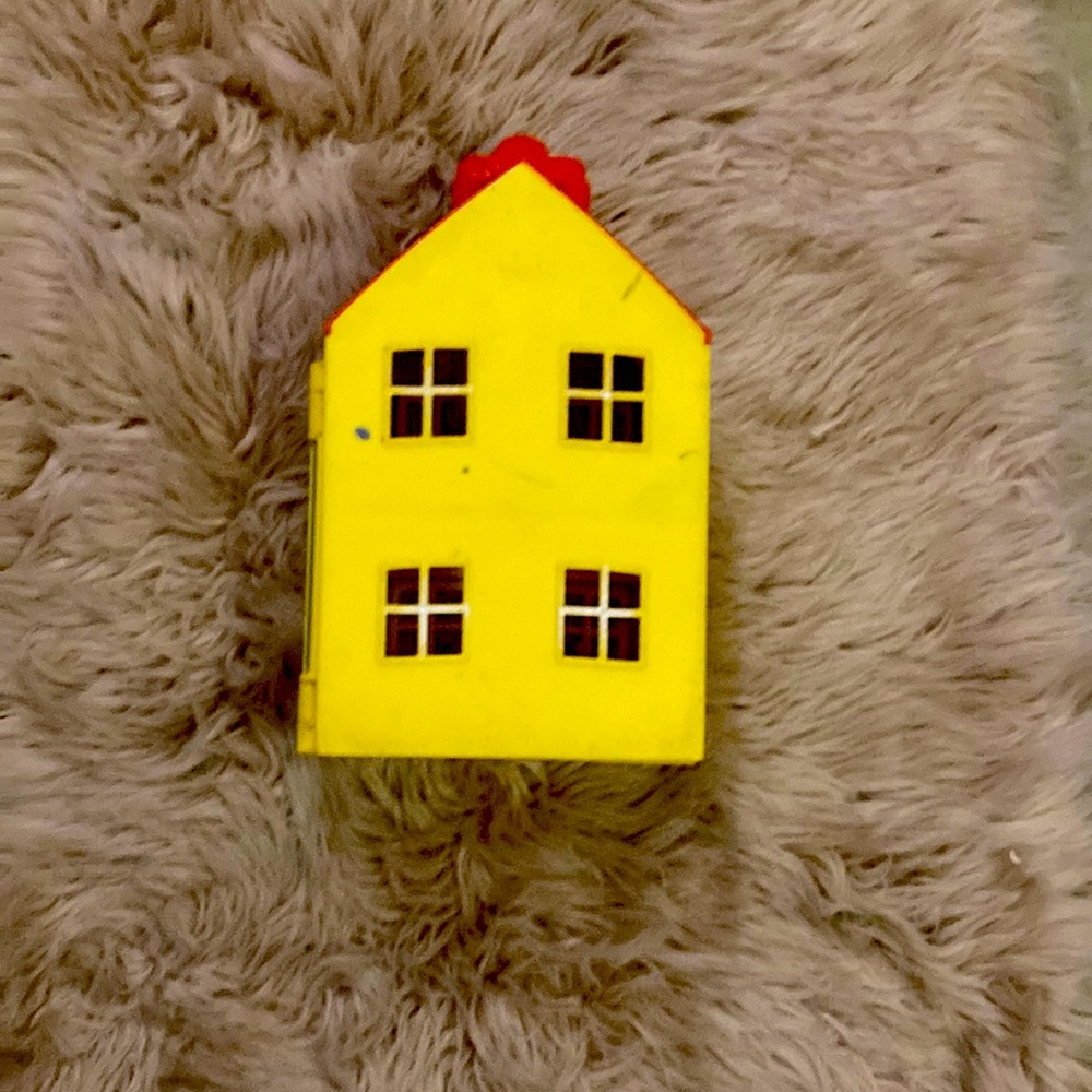 Peppa pig house